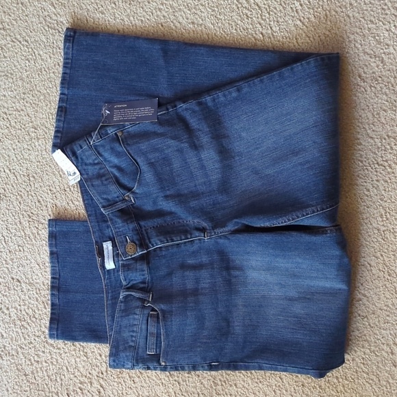 New with Tags Christopher & Banks Bejeweled Back Pockets Bootcut Jeans Size 10P - Picture 1 of 9